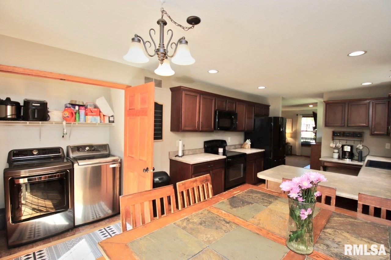 9504 West Excalibur Court Mapleton, IL 61547 - Photo 29 of 73 Gallery Image 29