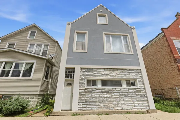 $599,900 | 5402 West 23rd Street, Cicero, IL 60804