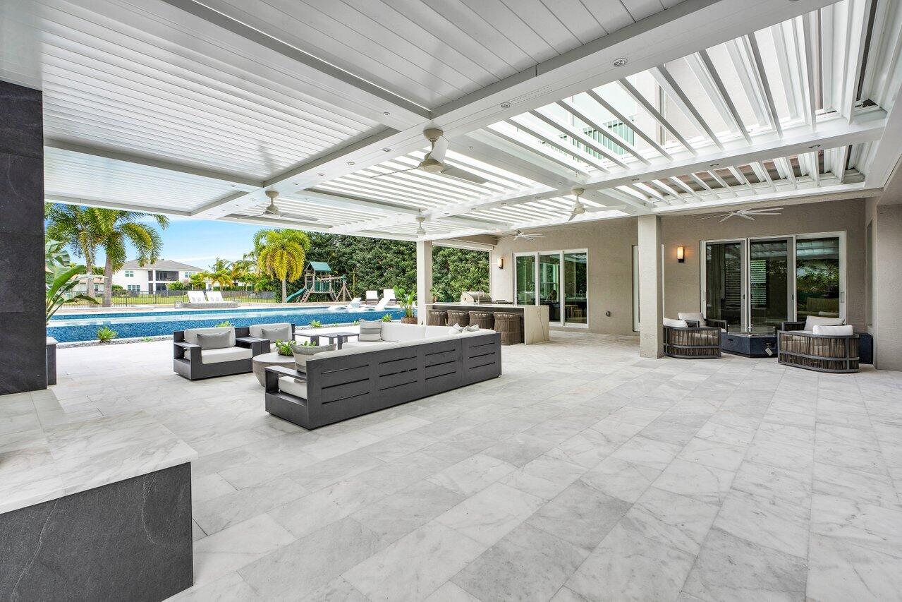 19878 Meadowside Lane Boca Raton, FL 33498 - Photo 24 of 66 047-19878MeadowsideLane-BocaRaton-FL-334
