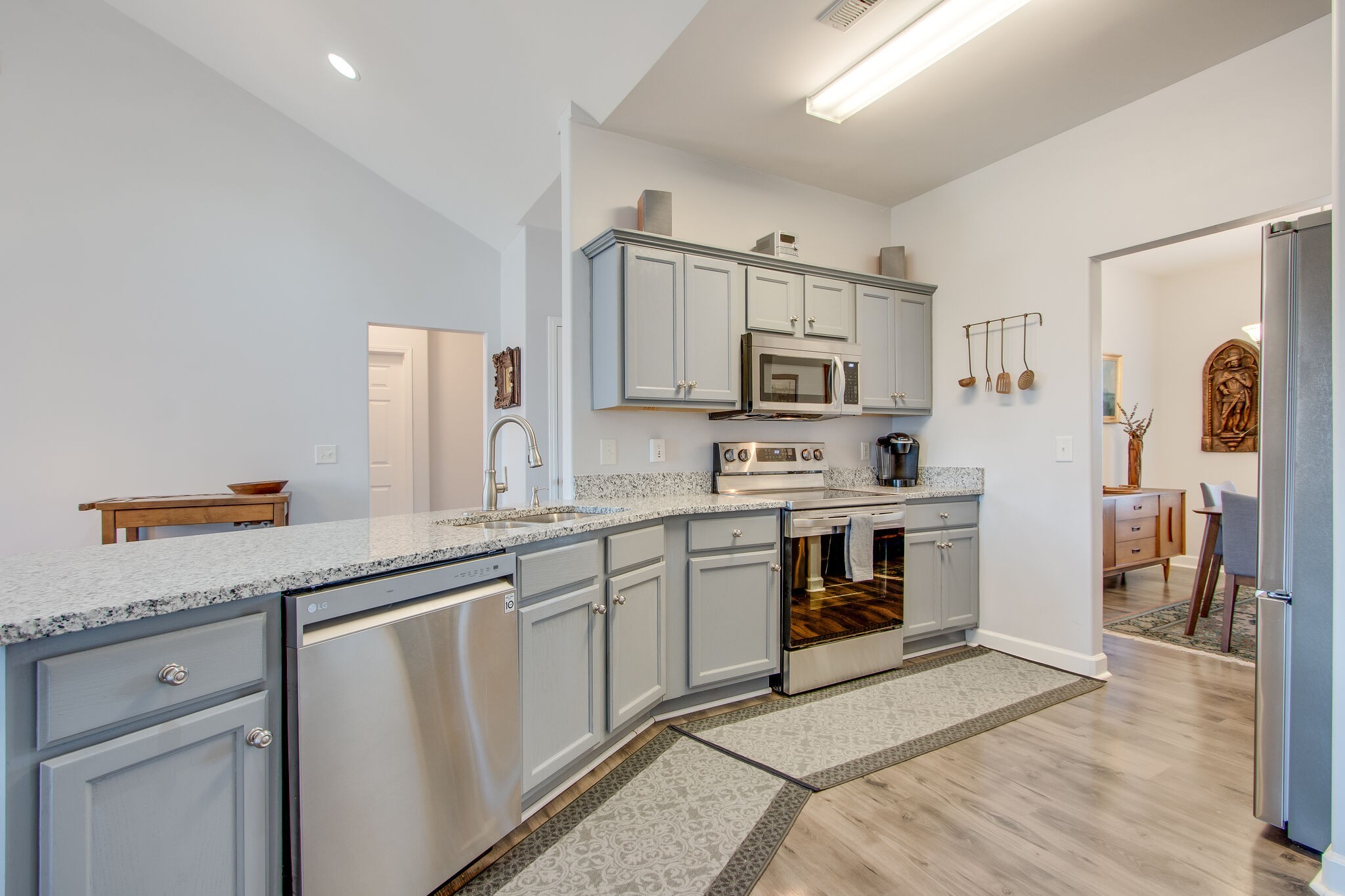 1017 Golf View Way Spring Hill, TN 37174 - Photo 13 of 30 Gallery Image 13