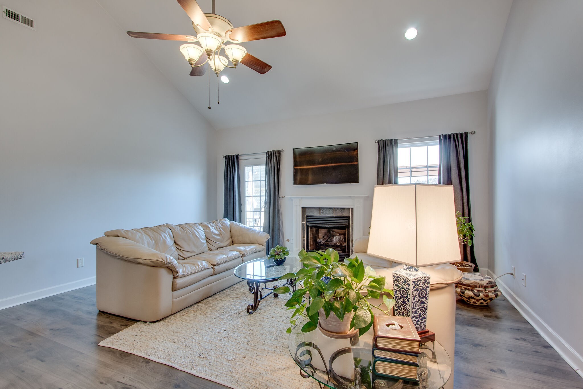 1017 Golf View Way Spring Hill, TN 37174 - Photo 9 of 30 Gallery Image 9