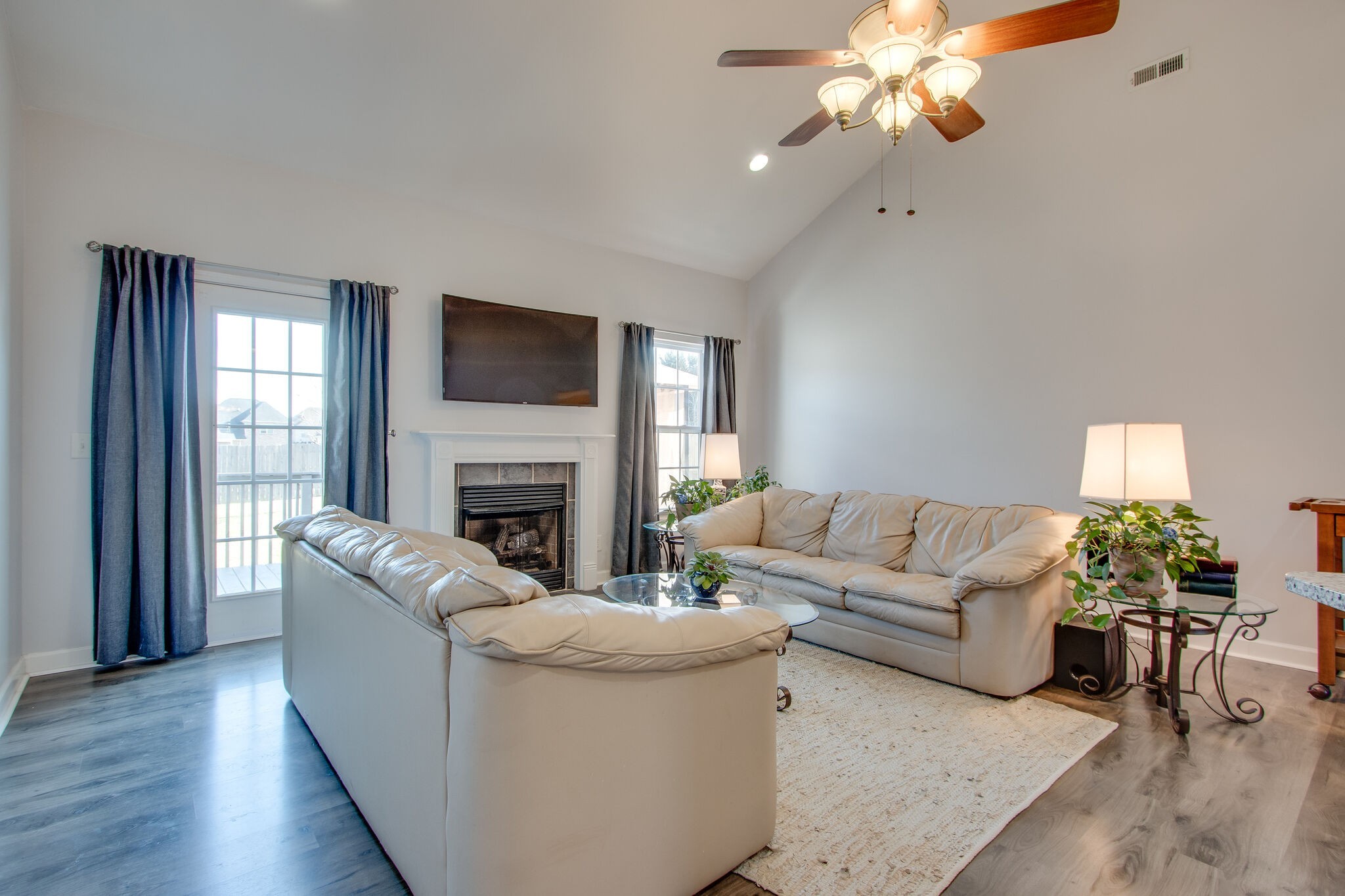 1017 Golf View Way Spring Hill, TN 37174 - Photo 10 of 30 Gallery Image 10