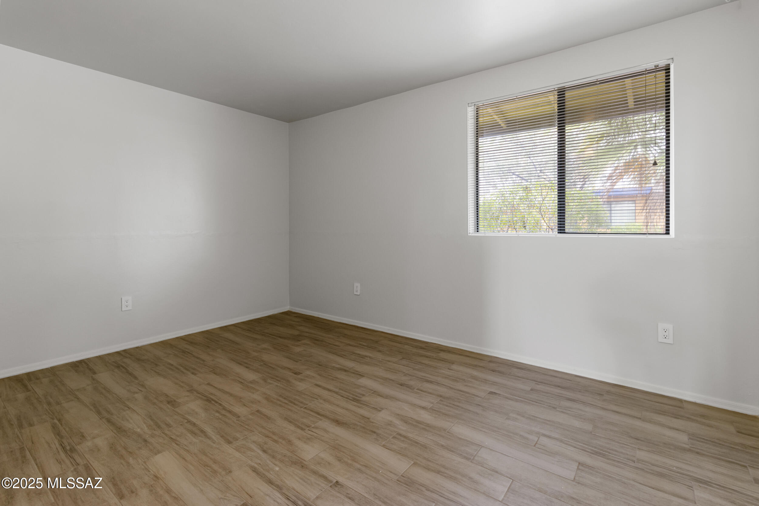 350 North Silverbell Road, Unit 174 Tucson, AZ 85745 - Photo 11 of 17
