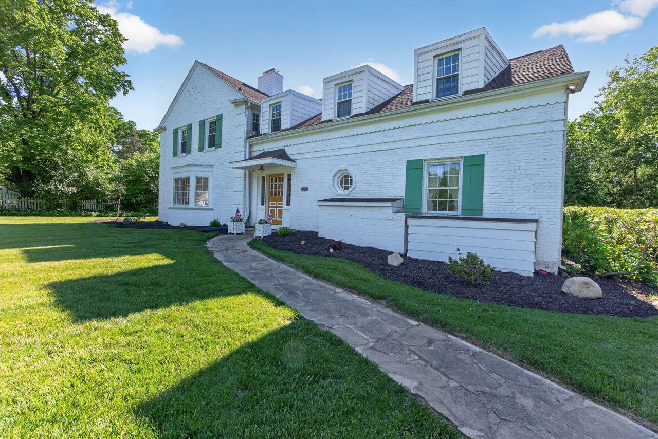 5050 Browns Lake Road Jackson, MI 49203 - Photo 4 of 96