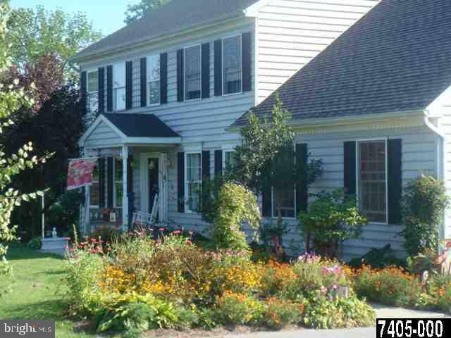 2464 Croll School Road York, PA 17403 - Photo 1 of 15 Gallery Image 1