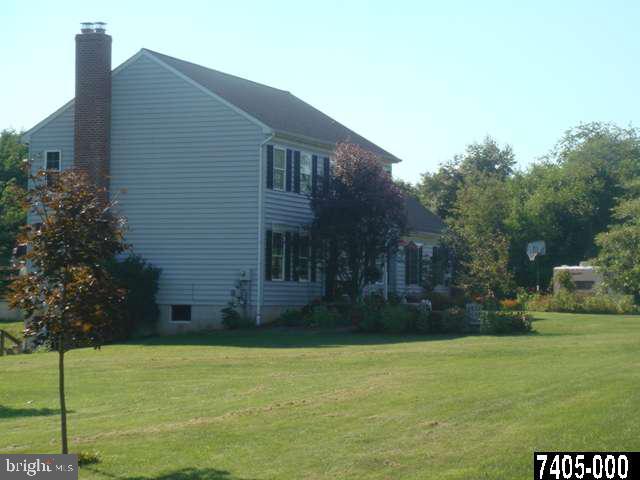 2464 Croll School Road York, PA 17403 - Photo 2 of 15 Gallery Image 2