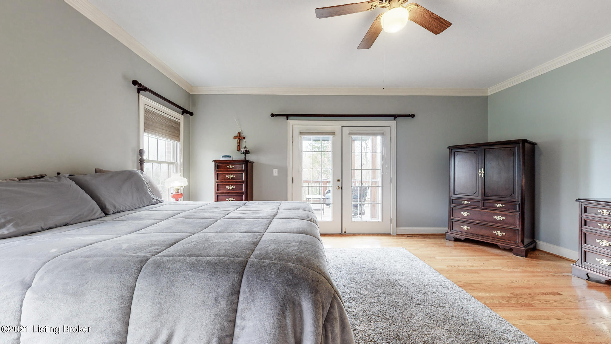 4814 Routt Road Louisville, KY 40299 - Photo 17 of 42 Primary Bedroom