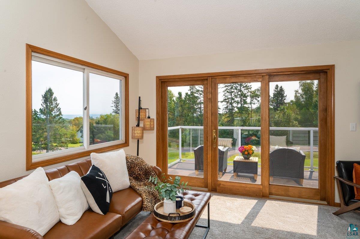3345 West Tischer Road Duluth, MN 55803 - Photo 6 of 43