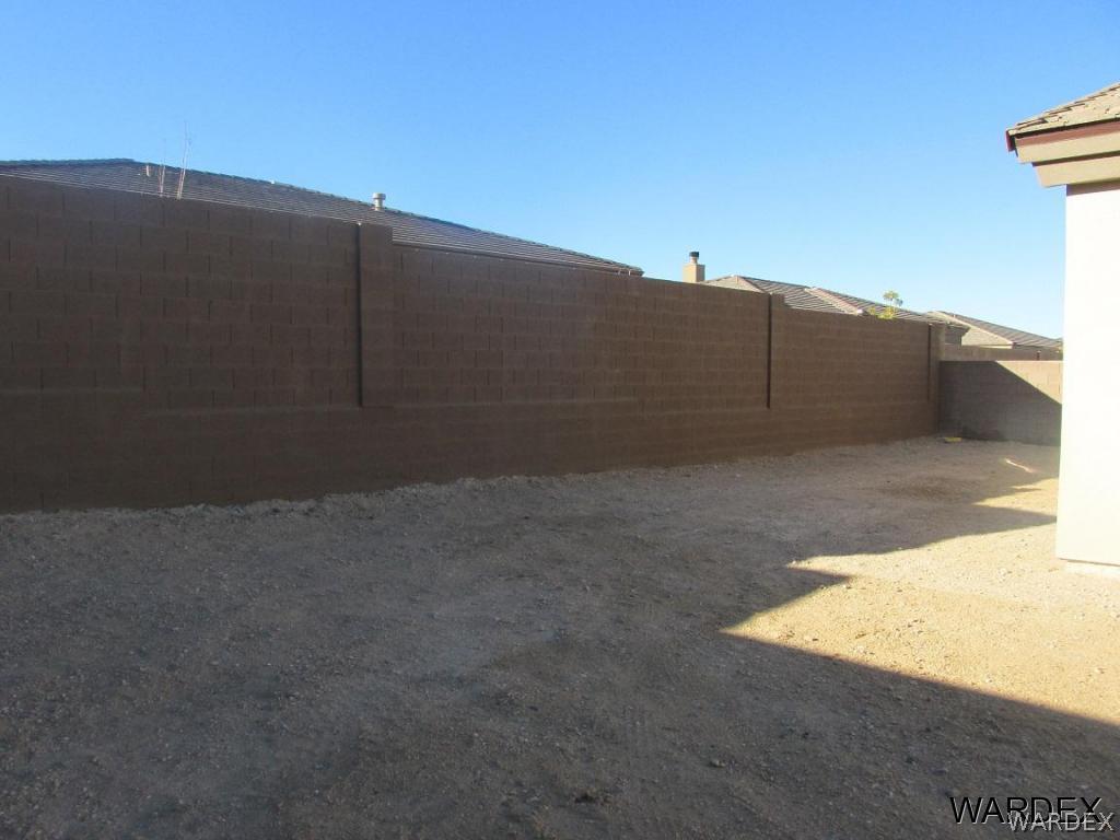 3291 Motherload Road Kingman, AZ 86401 - Photo 20 of 31 Rear yard block all