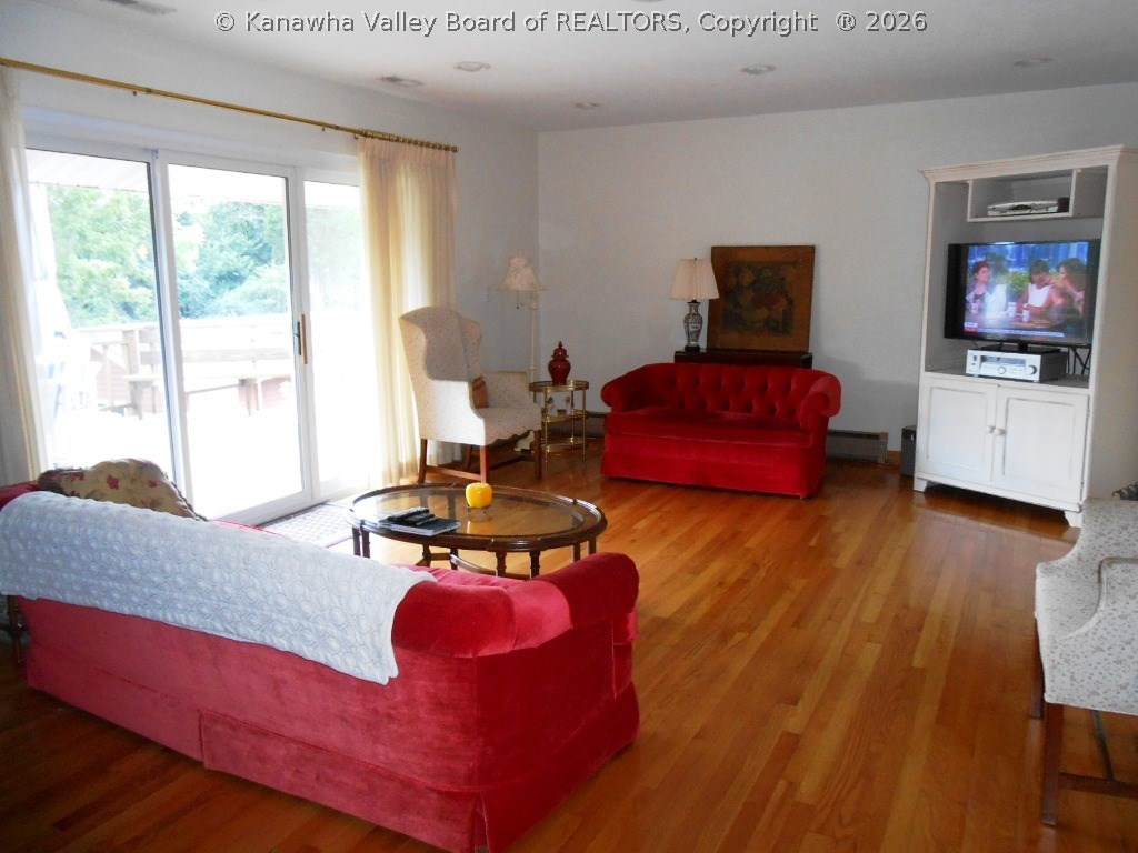 363 Highlawn Drive Ripley, WV 25271 - Photo 2 of 30 Gallery Image 2