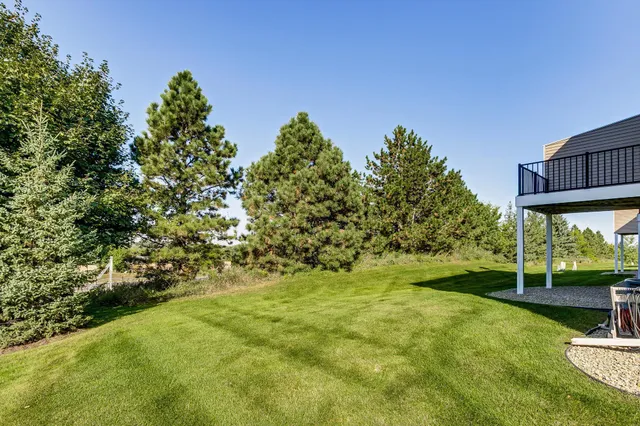 $354,900 | 2576 Waterfall Way Northwest, Prior Lake, MN 55372