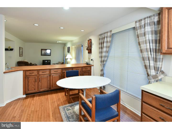 208 Springhouse Pond Chesterbrook, PA 19087 - Photo 17 of 25 Gallery Image 17