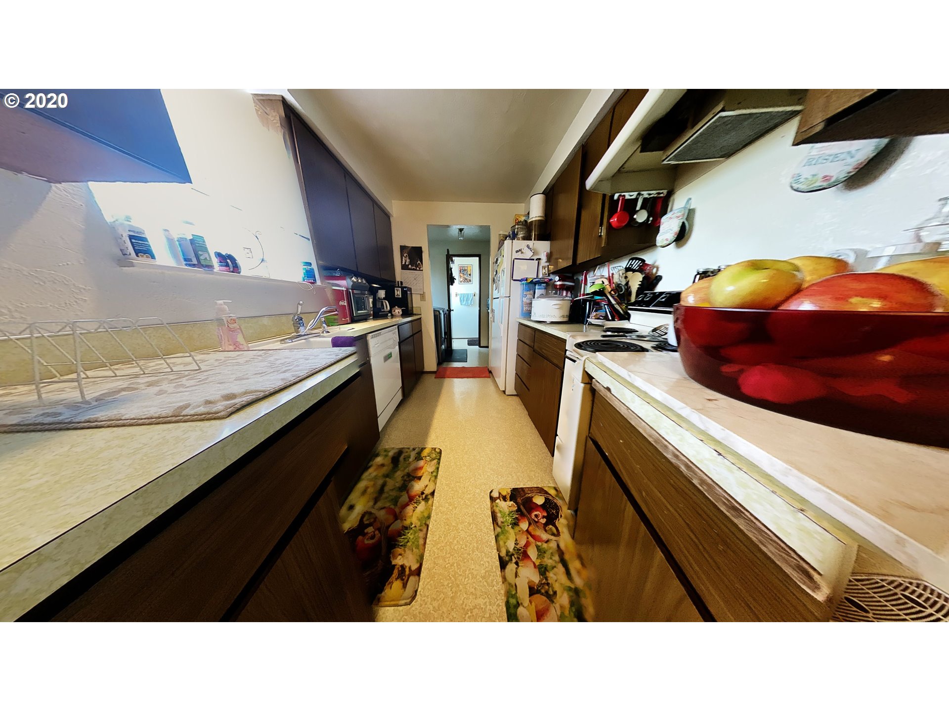 1 Fiesta Drive Springfield, OR 97477 - Photo 13 of 28