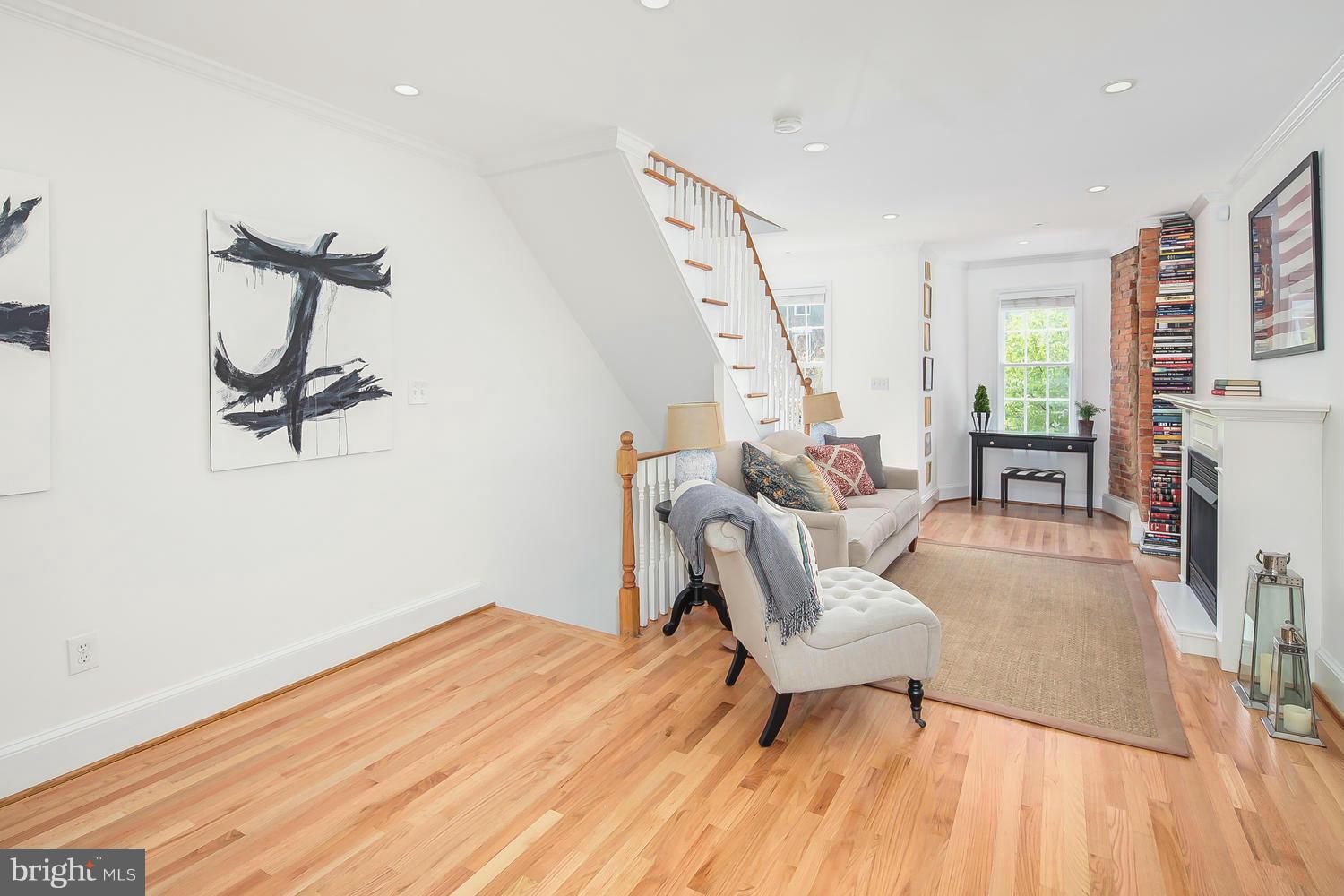 1111 R Street Northwest Washington, DC 20009 - Photo 12 of 30 Interior (General)