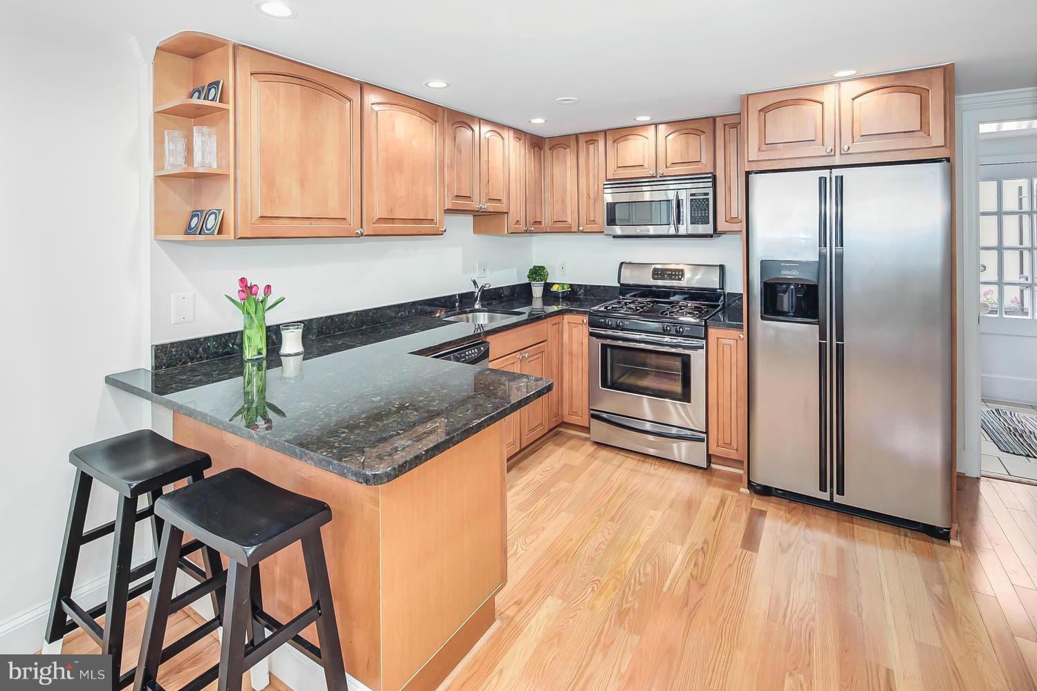 1111 R Street Northwest Washington, DC 20009 - Photo 8 of 30 Interior (General)