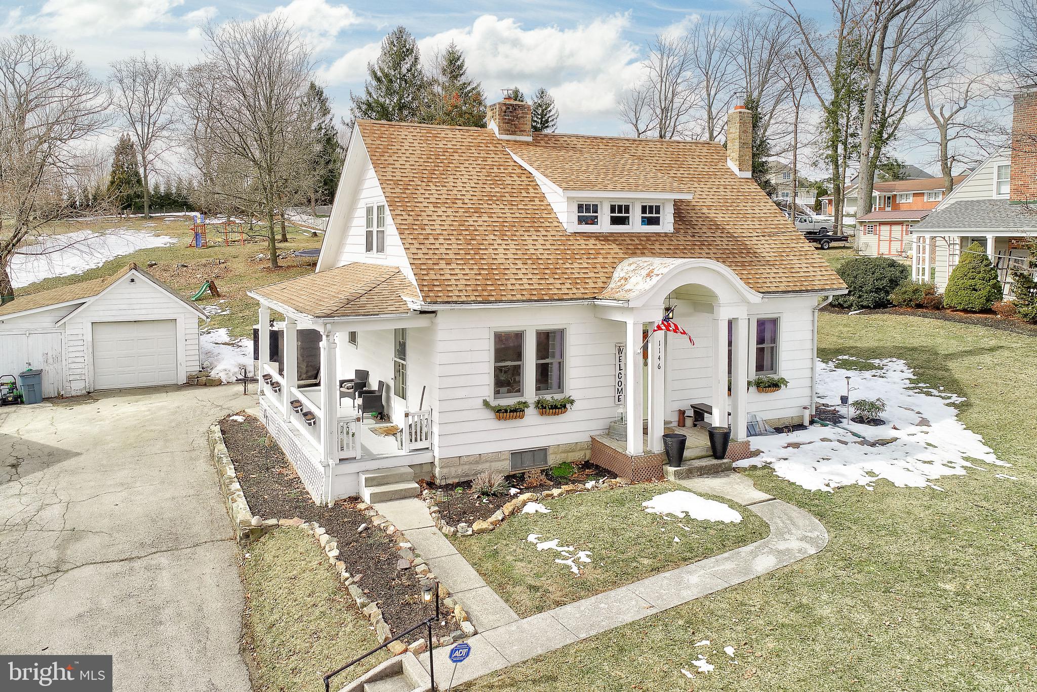 1146 Roth Church Rd Spring Grove Pa Spring Grove, PA 17362 - Photo 2 of 39