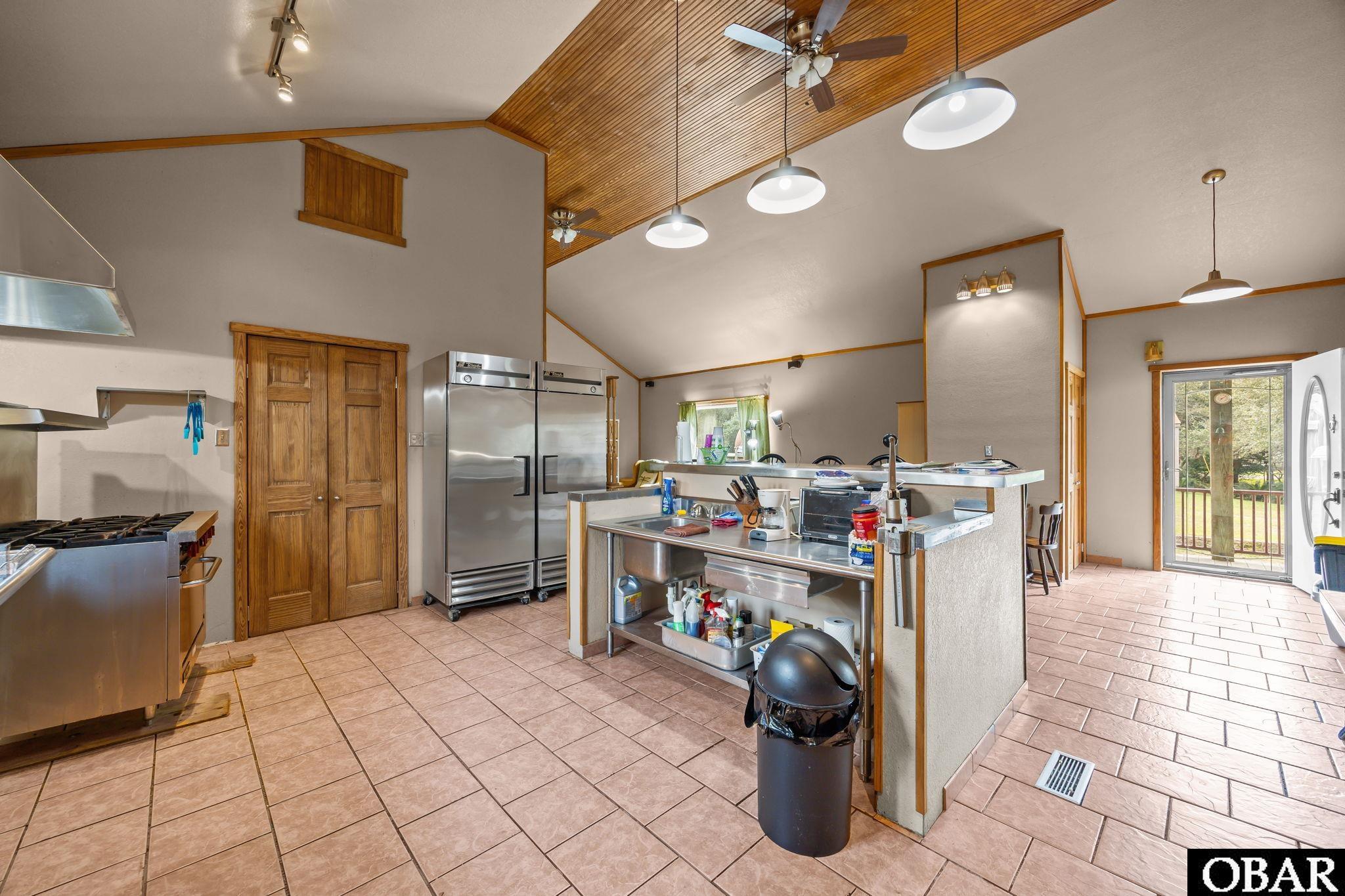 40145 North End Road Avon, NC 27915 - Photo 6 of 48