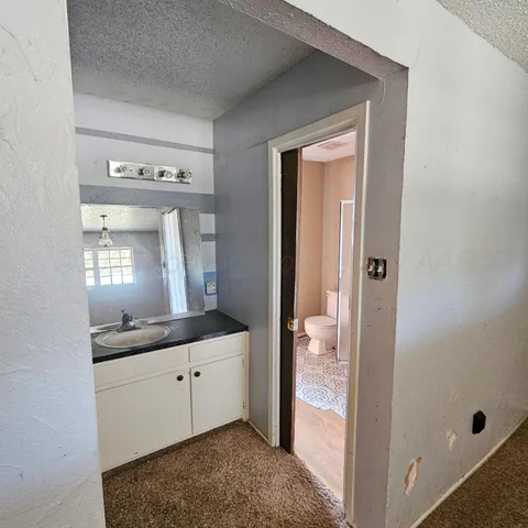 $285,000 | 1302 South 3rd Street, Canadian, TX 79014