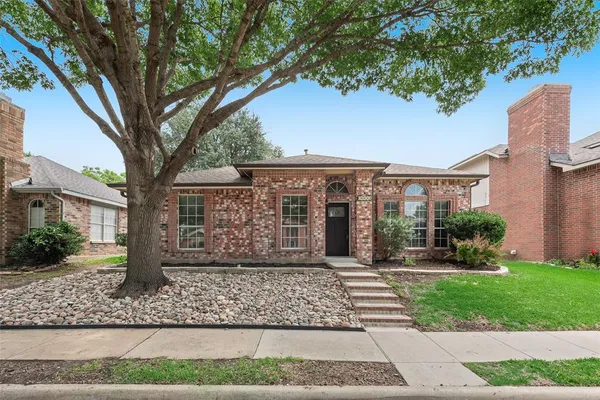 $2,450 | 7912 Linkwood Court, Plano, TX 75025