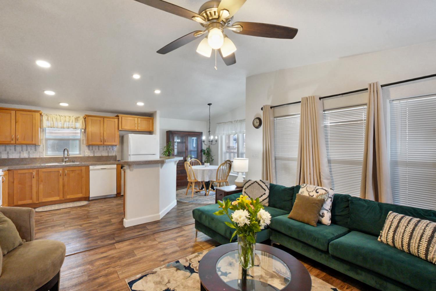 48 Clipper Lane Modesto, CA 95356 - Photo 8 of 25