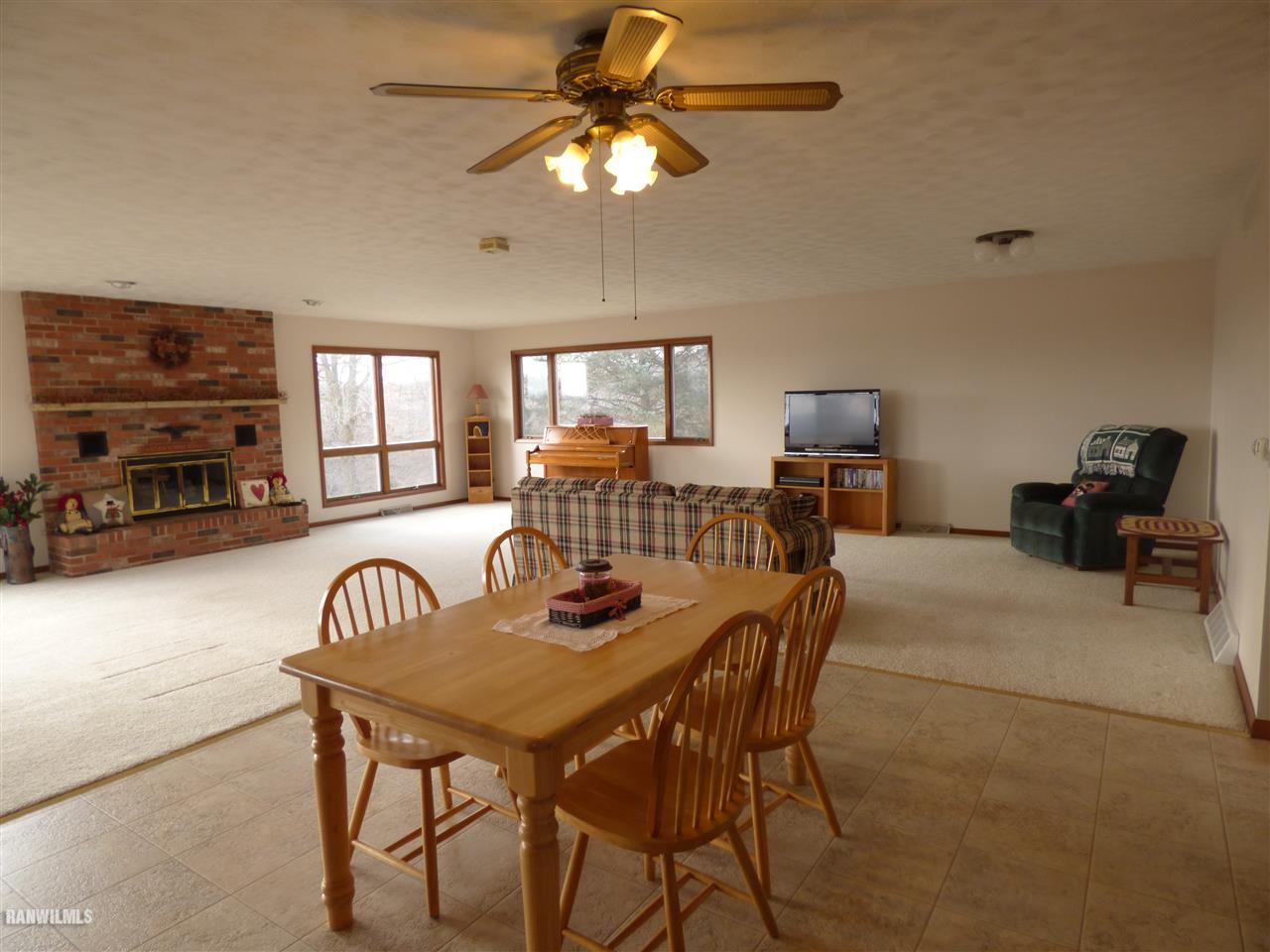 3241 South Weston Road Hanover, IL 61041 - Photo 7 of 25 Gallery Image 7