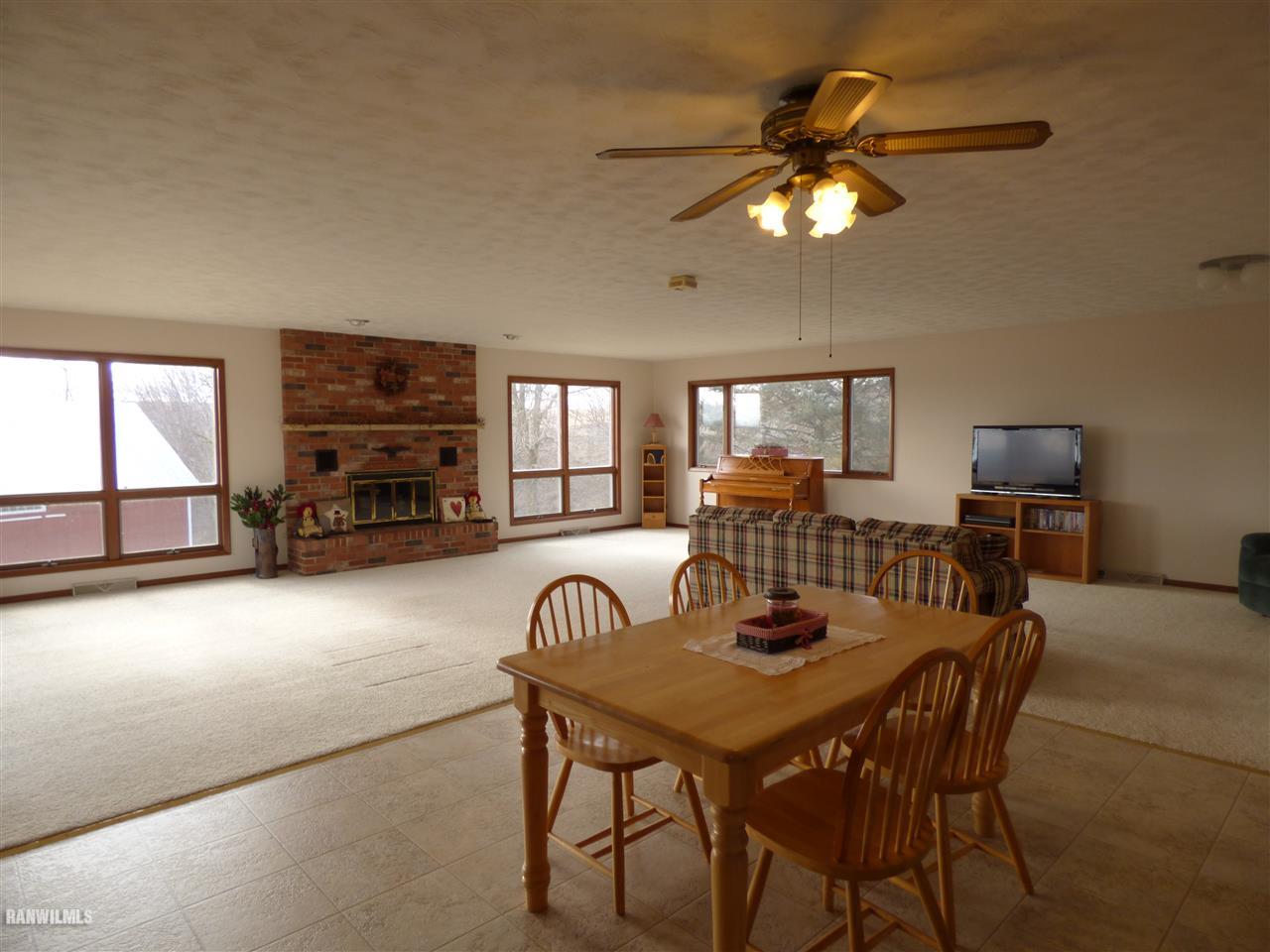 3241 South Weston Road Hanover, IL 61041 - Photo 9 of 25 Gallery Image 9