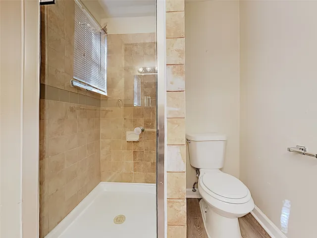 $1,549 | 6511 Grey Oaks Drive, Houston, TX 77050