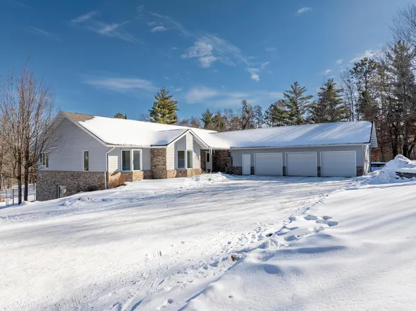 $524,900 | 4304 Alder Street Northeast, Bemidji, MN 56601