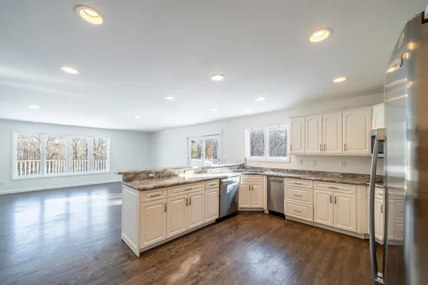 $524,900 | 4304 Alder Street Northeast, Bemidji, MN 56601