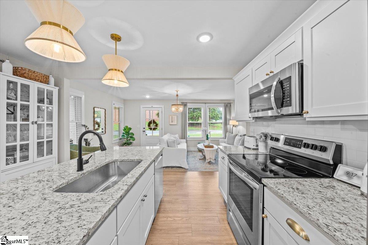 36 Old Augusta Road Greenville, SC 29605 - Photo 8 of 24 Gallery Image 8