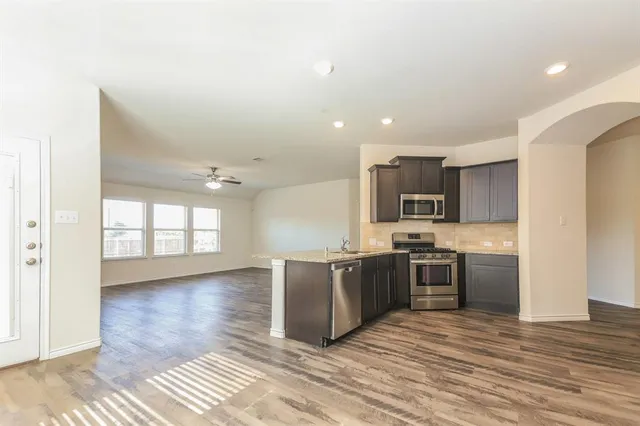 $2,060 | 574 Kara Drive, Fate, TX 75087