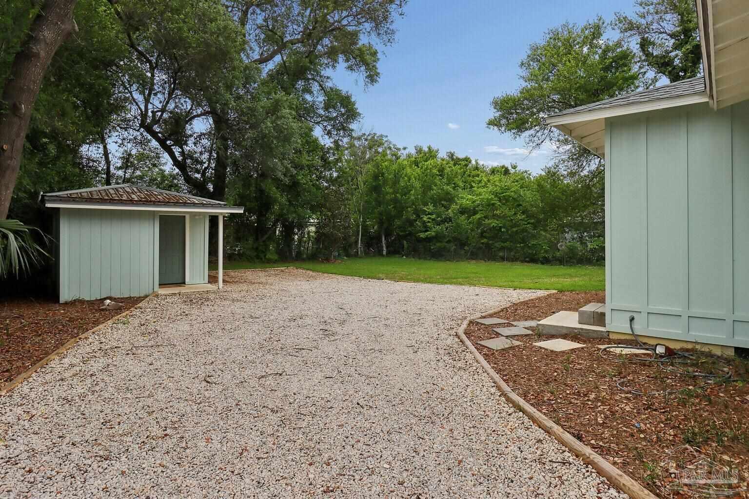104 Reed Road Pensacola, FL 32507 - Photo 30 of 36