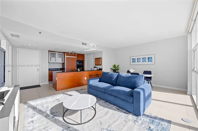 $4,200 | 1830 South Ocean Drive, Unit 1807, Hallandale Beach, FL 33009