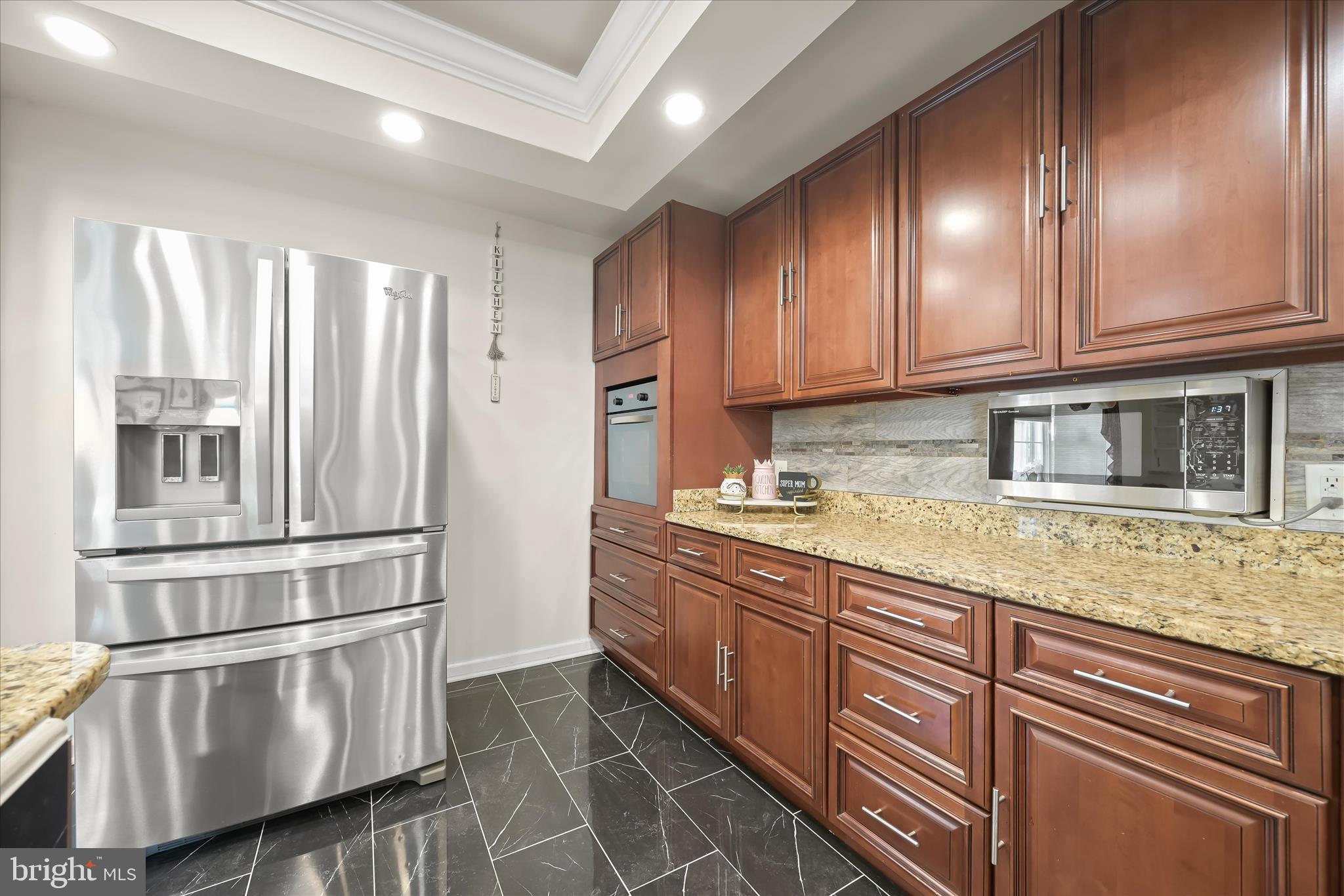 1 Southview Court Silver Spring, MD 20905 - Photo 25 of 106 Microwave Nook - Decorative Backsplash