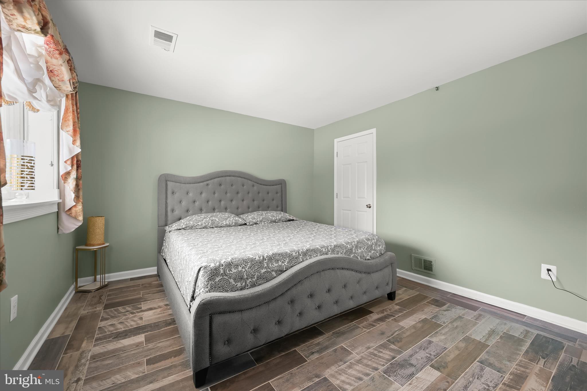 1 Southview Court Silver Spring, MD 20905 - Photo 54 of 106 Bedroom