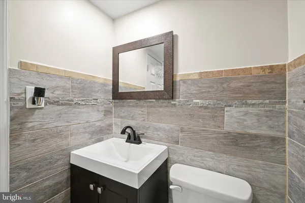 $899,000 | 1 Southview Court, Silver Spring, MD 20905