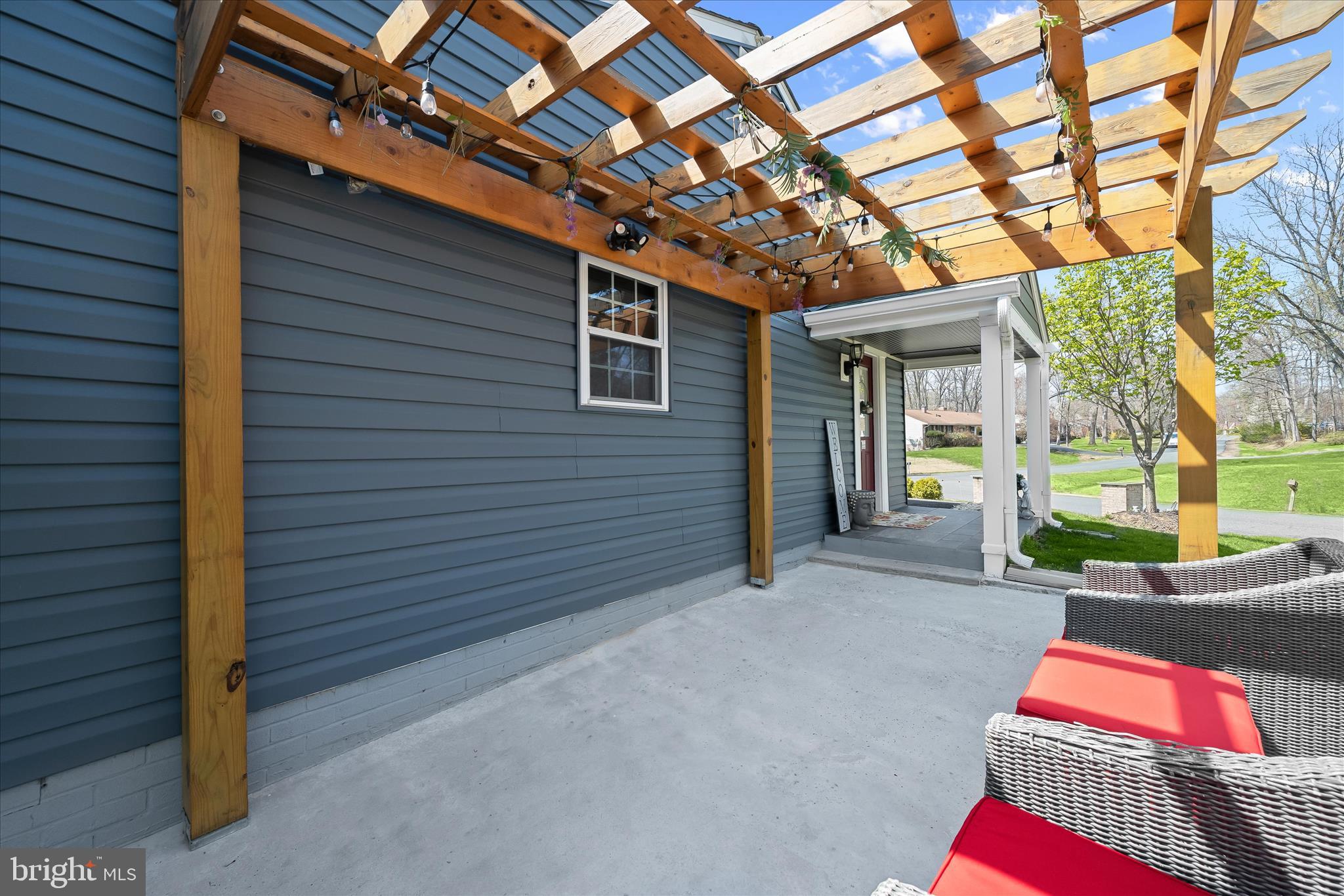 1 Southview Court Silver Spring, MD 20905 - Photo 59 of 106 Side Entrance - Pergola