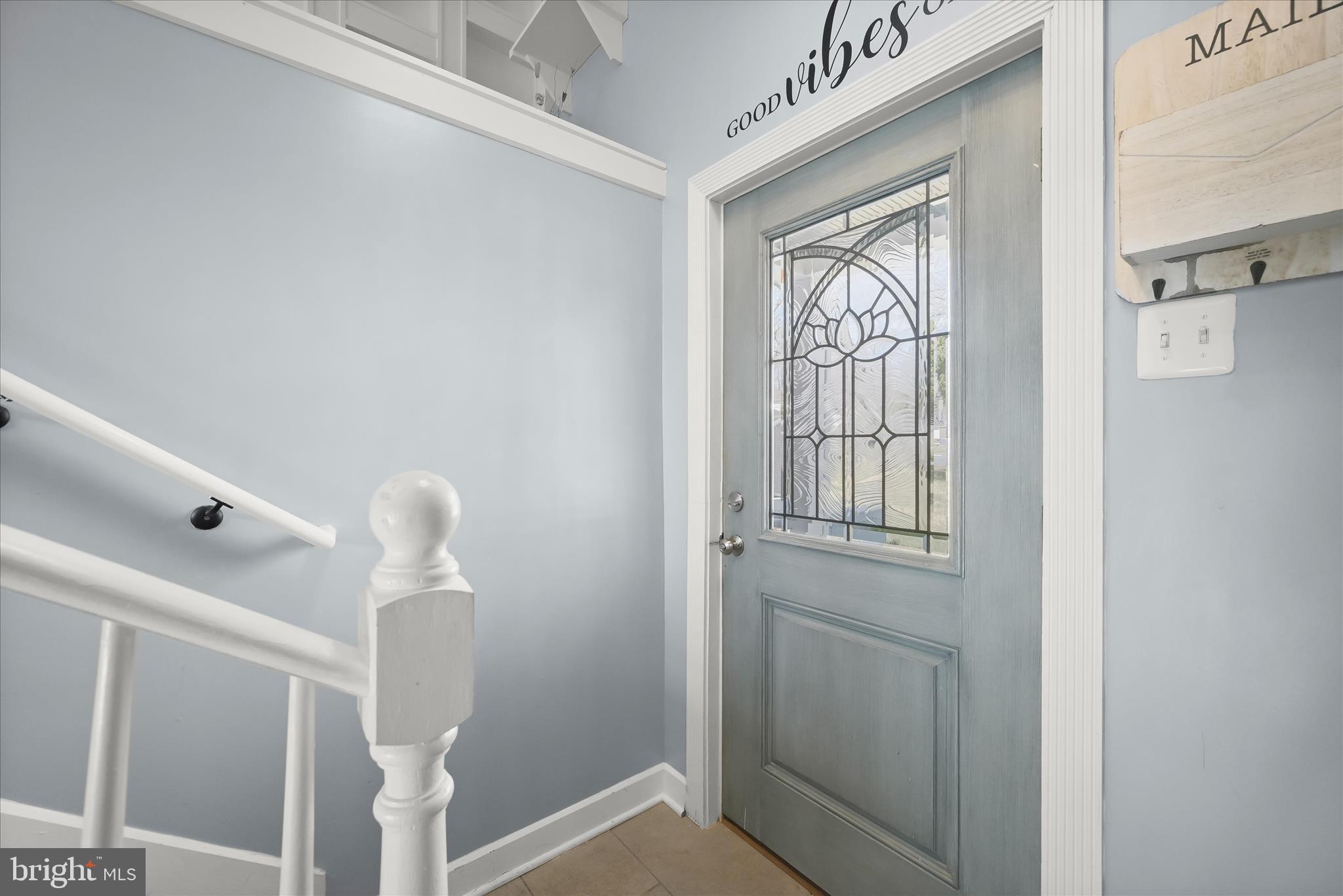 1 Southview Court Silver Spring, MD 20905 - Photo 60 of 106 2 Story Foyer