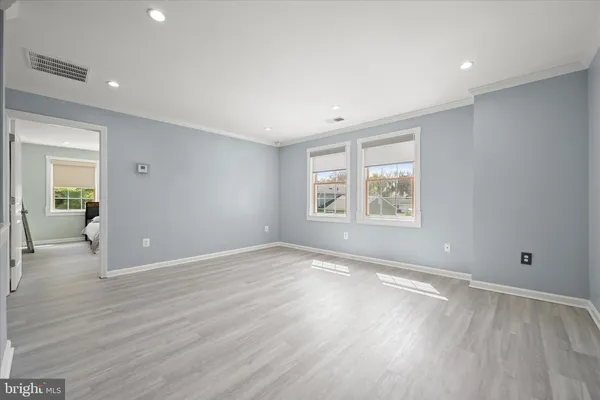 $899,000 | 1 Southview Court, Silver Spring, MD 20905