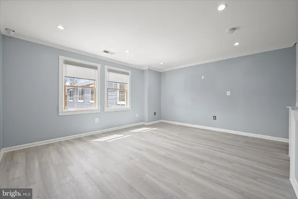 $899,000 | 1 Southview Court, Silver Spring, MD 20905