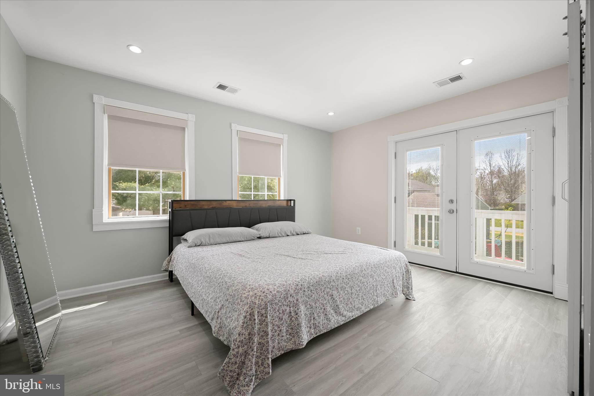 1 Southview Court Silver Spring, MD 20905 - Photo 66 of 106 En-Suite Bedroom - WIC - Balcony