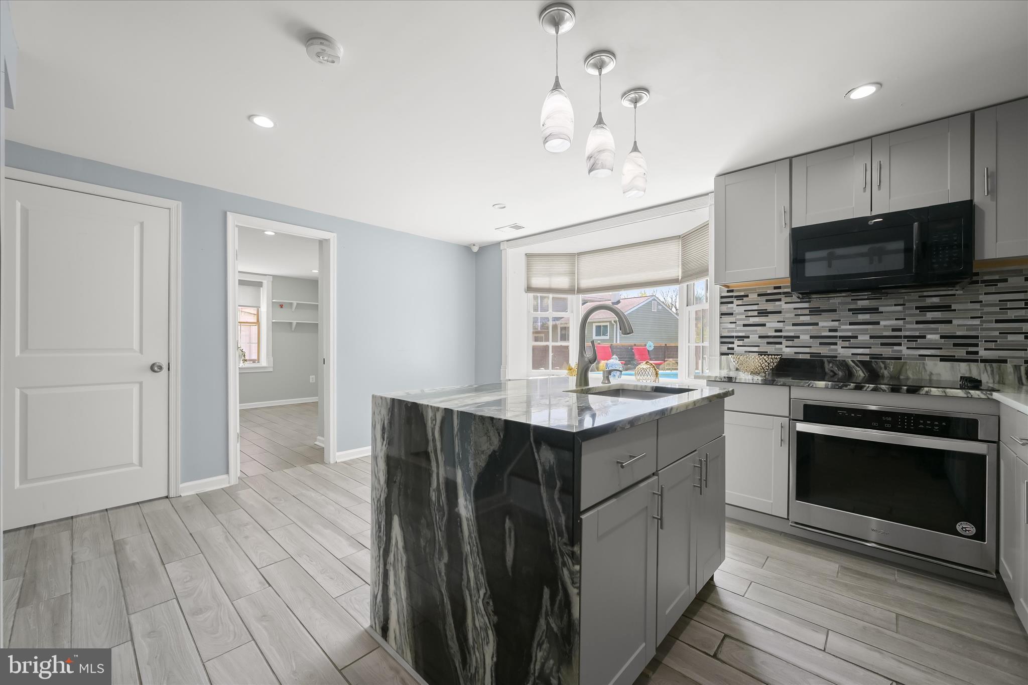 1 Southview Court Silver Spring, MD 20905 - Photo 76 of 106 Eat-In Kitchen - Waterfall Center Island