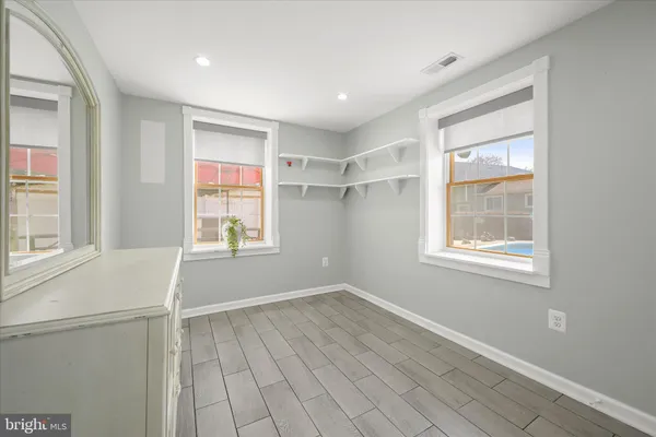 $899,000 | 1 Southview Court, Silver Spring, MD 20905