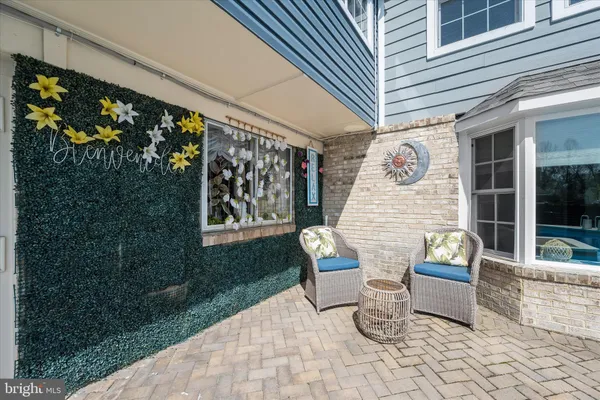 $899,000 | 1 Southview Court, Silver Spring, MD 20905