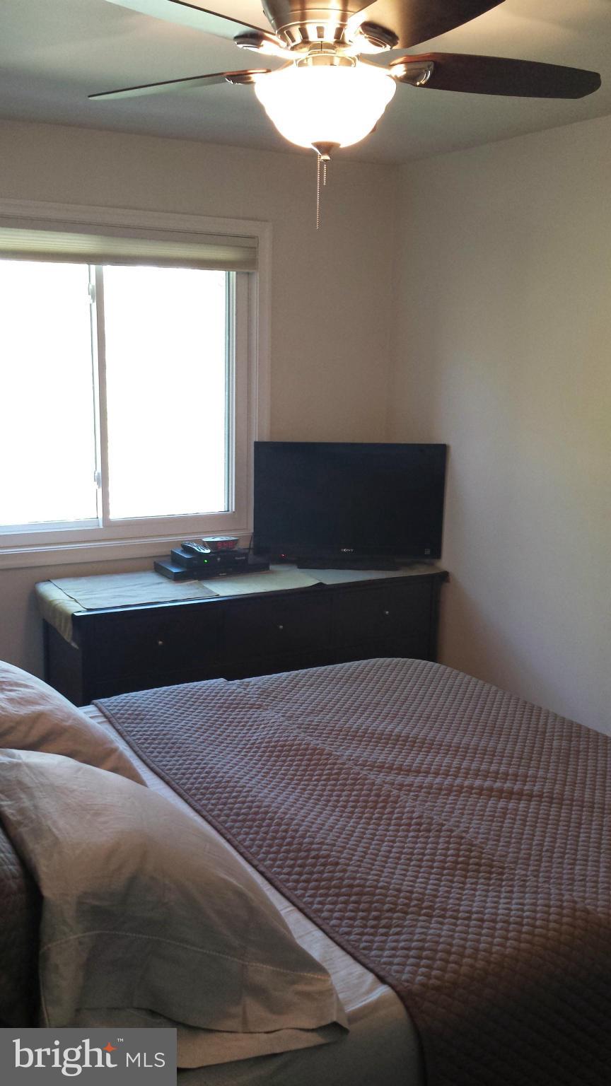 9005 Manchester Road Silver Spring, MD 20901 - Photo 15 of 22 Bedroom (Master)