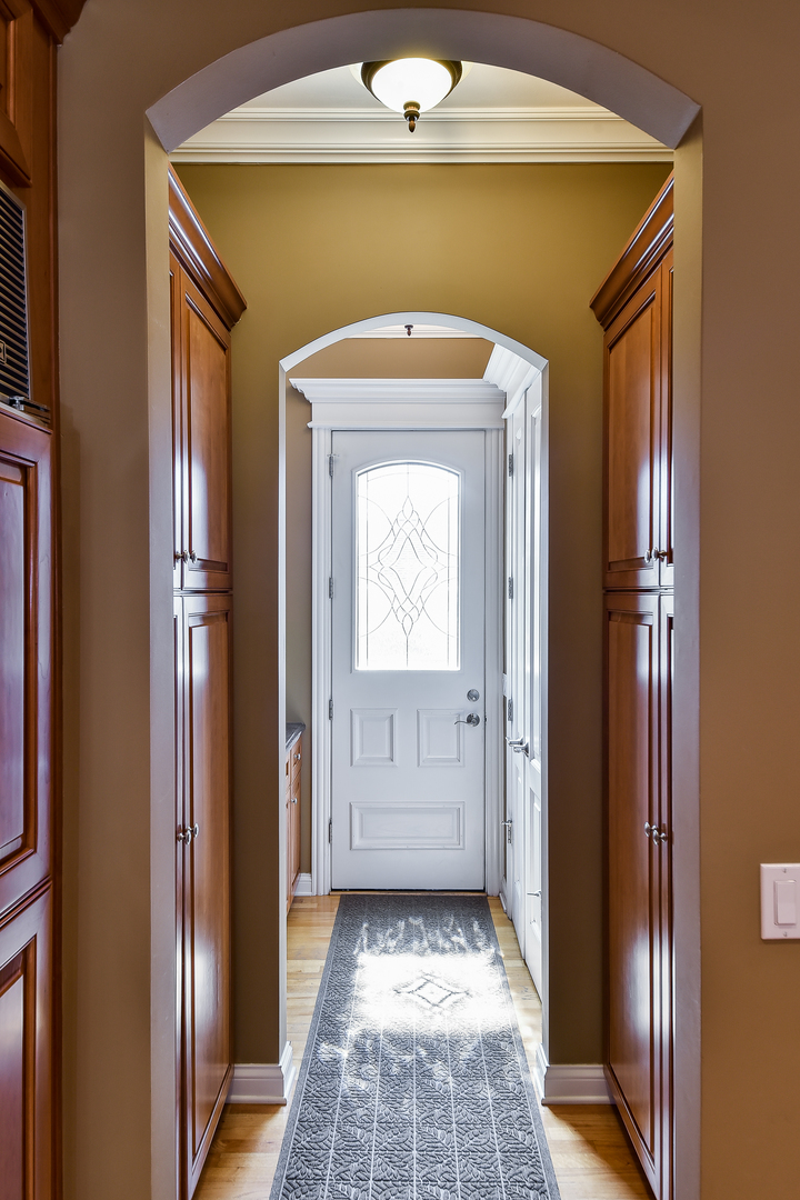 324 Spring Avenue Naperville, IL 60540 - Photo 20 of 70