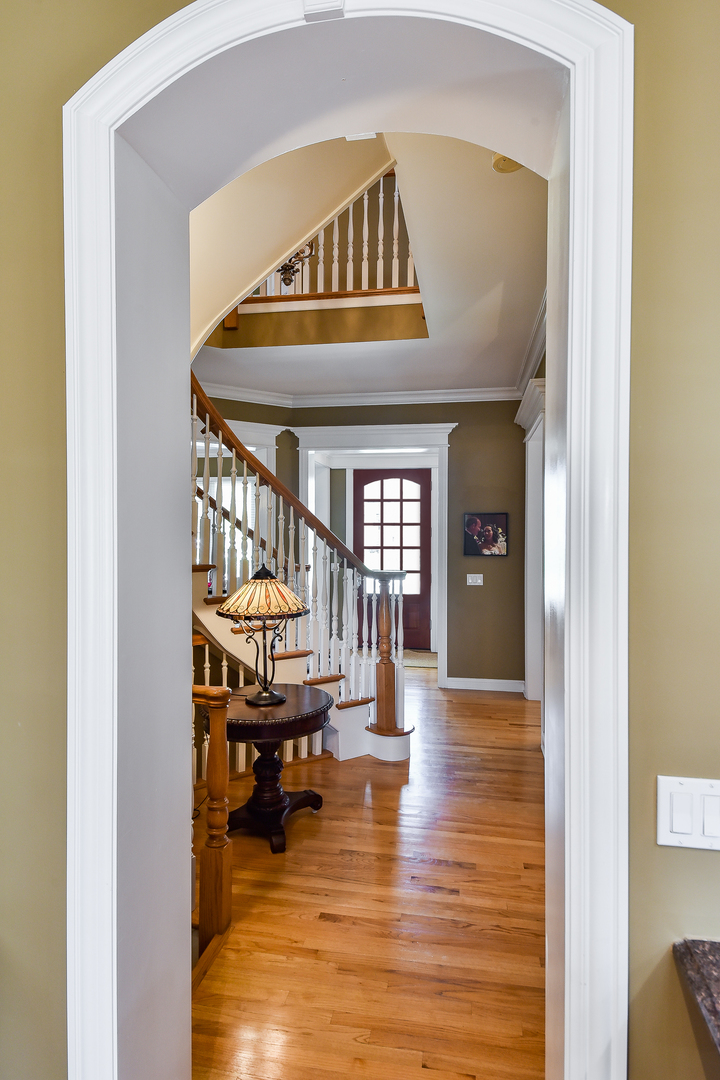 324 Spring Avenue Naperville, IL 60540 - Photo 23 of 70
