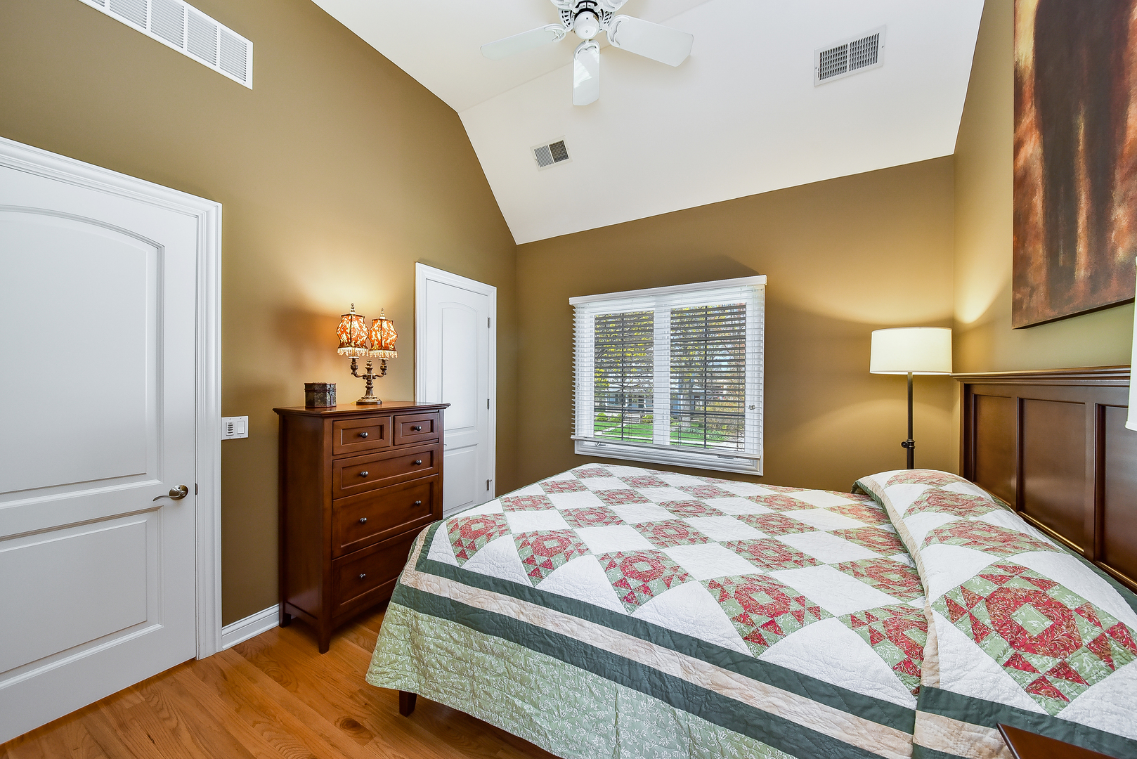 324 Spring Avenue Naperville, IL 60540 - Photo 33 of 70