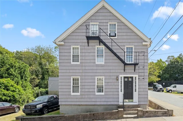 $1,700,000 | 134 Duke Street, East Greenwich, RI 02818