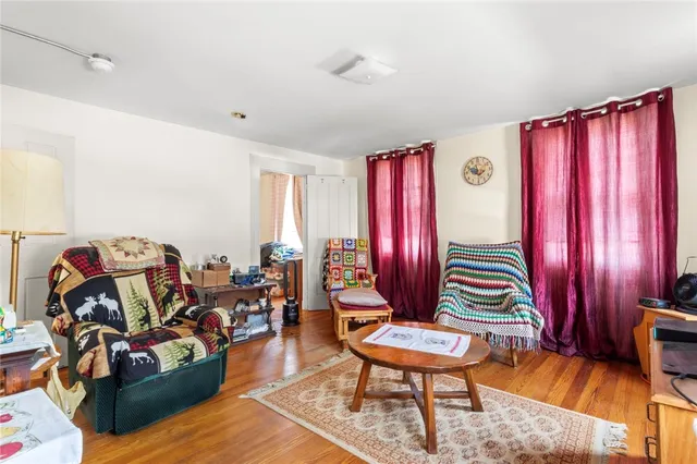 $1,700,000 | 134 Duke Street, East Greenwich, RI 02818